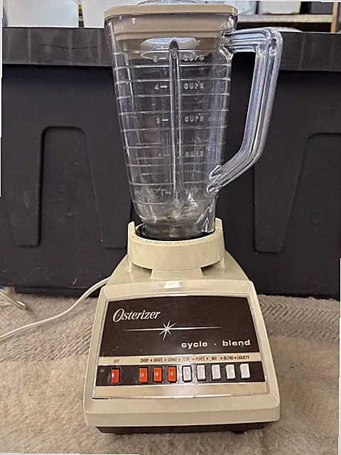 Vintage Oster Osterizer Cycle Blend Liquefier Blender 867-16 Almond 1985- WORKS
